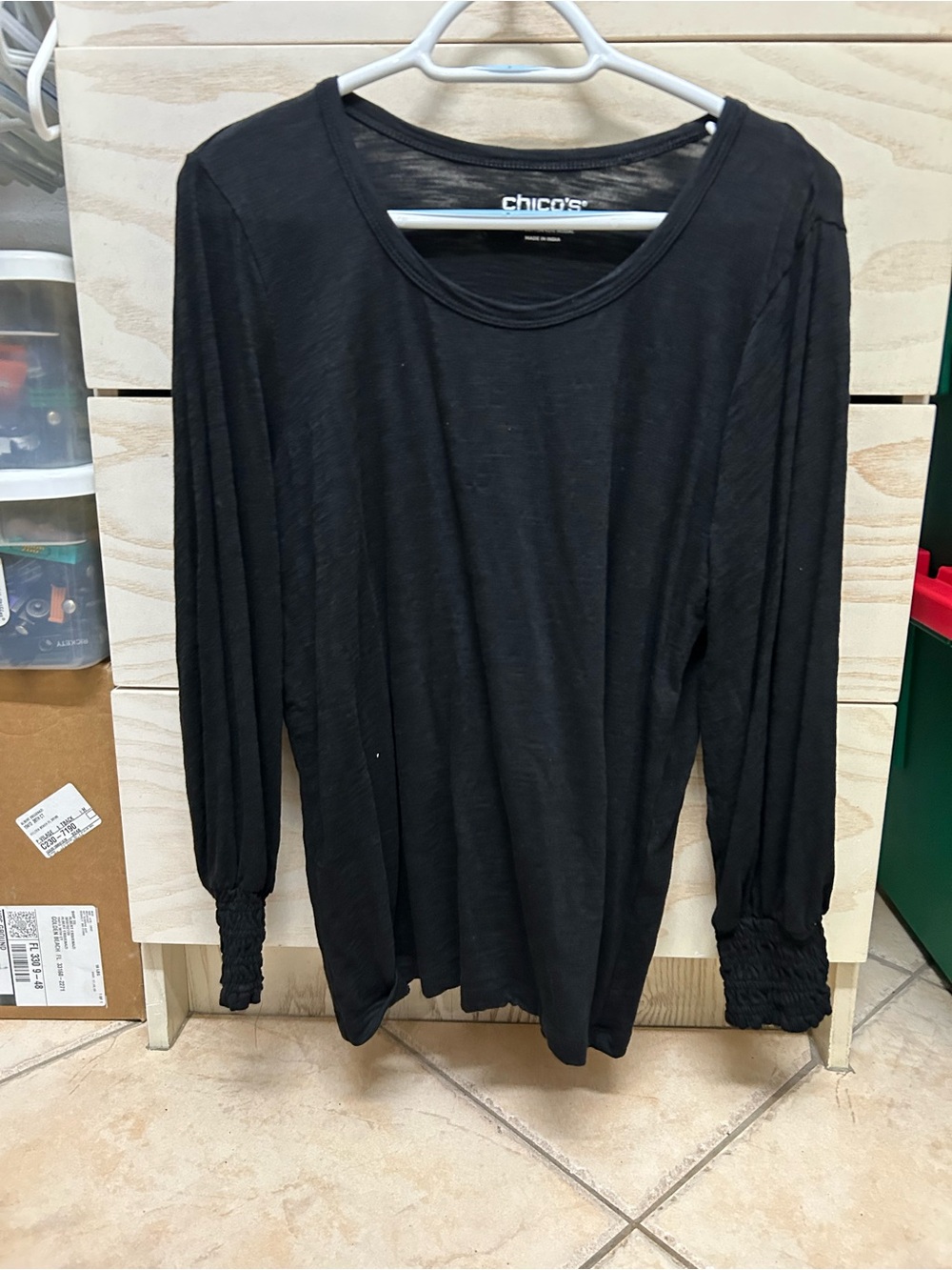 Chico's Black Long Sleeve Smocked Cuff Tee